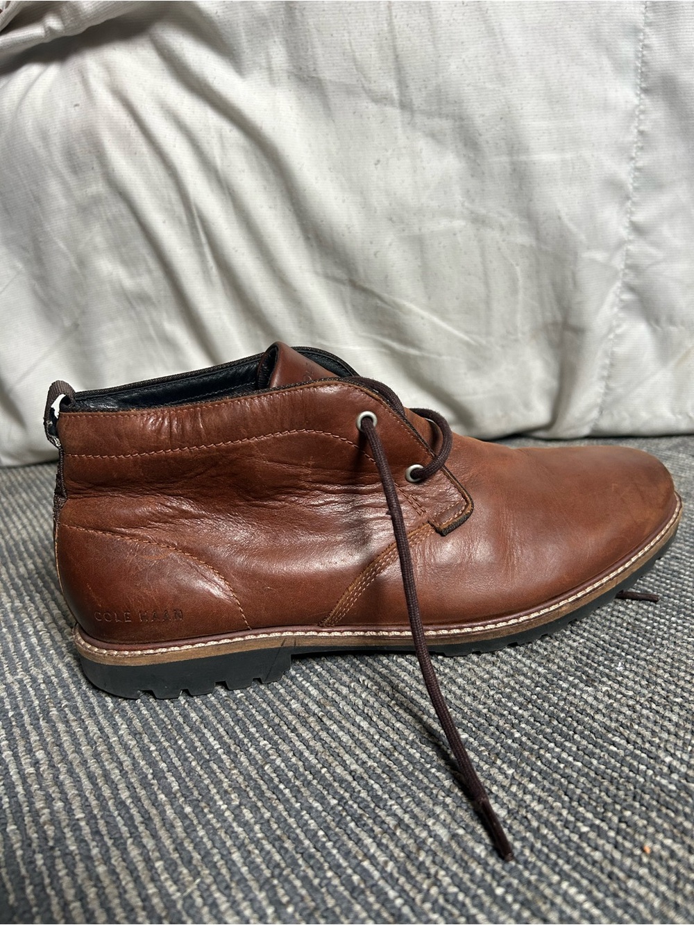 Cole Haan Men's Chestnut Brown Leather Chukka Boot
